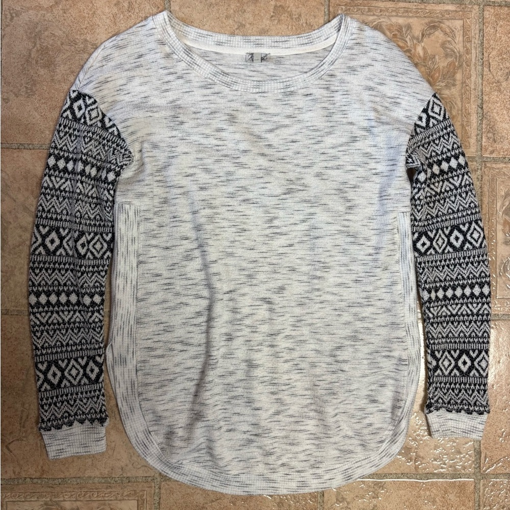 Kismet long sleeve top